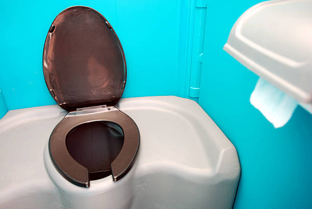 Best Portable restroom trailer rental  in Lochearn, MD